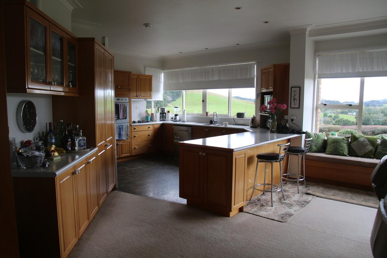 Country Views Villa Clevedon Exterior photo