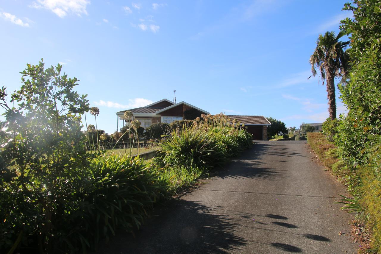 Country Views Villa Clevedon Exterior photo